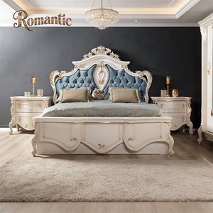 Set <span class=keywords><strong>Letto</strong></span> Matrimoniale <span class=keywords><strong>Grande</strong></span> in Legno Massello Bianco e Oro, Stile Classico Europeo, Adatto per Camere <span class=keywords><strong>da</strong></span> <span class=keywords><strong>Letto</strong></span> e Uso Alberghiero di Alta Gamma. - Product Image 3