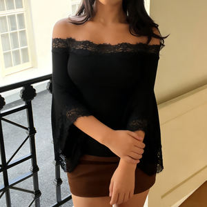 Blusa Elegante de Mujer, Estilo Y2K, con Hombros Descubiertos, Ribete de Encaje, Manga Campana Mediana, Corte Ajustado, Camiseta Sencilla - Product Image 2