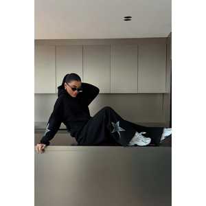 Ensemble de survêtement à capuche Black Stars, confortable, coupe-vent, respirant, personnalisé, décontracté pour l'hiver, grande taille, logo imprimé en strass - Product Image 2