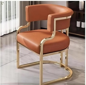 Chaise de salle à manger en cuir PU, cadre en métal doré, fauteuil capitonné, sièges modernes pour restaurant et hôtel - Product Image 1
