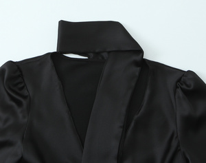 Kemeja wanita 2025 baru modis kasual Joker syal temperamen kemeja dekoratif retro wanita chic kemeja pinggang lengan panjang. - Product Image 3