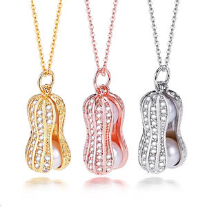 Collier pendentif demi-cercle en perles d'eau douce de Zhuji pour femme, en or, vente en gros directe de la source, bijoux pour femme - Product Image 5