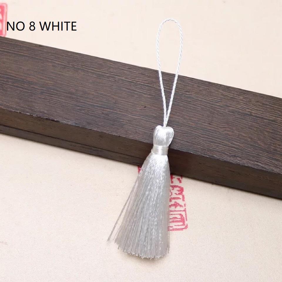 หมายเลข 8 สีขาว