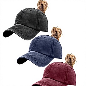 Casquette de baseball vintage délavée et usée avec trou pour queue de cheval, en denim noir bleu délavé, réglable, style décontracté et mode pour l'extérieur, vente en gros - Product Image 3