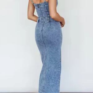 Vestido vaquero de verano de alta calidad al por mayor para mujer, sexy, con tirantes finos, cintura elástica y abertura, vestido midi de mezclilla. - Product Image 6