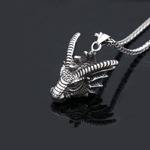 Yunnique – collier avec pendentif tête de Dragon en acier inoxydable pour hommes, bijoux cadeau, chaîne de 60cm, forme d'animal, Style rétro - Product Image 1