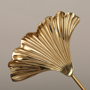 Ornement de bureau en laiton Ezom en forme de feuille de Ginkgo, décoration créative pour la maison, pour meuble TV, meuble à vin, entrée. - Product Image 3