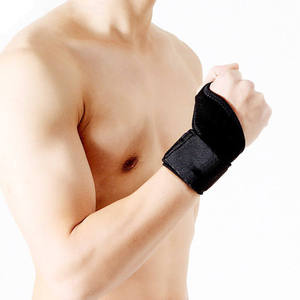 Attelle de <span class=keywords><strong>poignet</strong></span> de sport anti-entorse avec maintien par compression et protection du pouce pour le badminton, le basketball et le <span class=keywords><strong>tennis</strong></span> - Product Image 1
