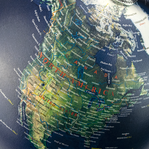 Globe terrestre vintage de 22,8 cm de diamètre, base en PVC et métal, images de dessins animés, rose, décoration pour la maison/le bureau, jouet éducatif, géographie - Product Image 4