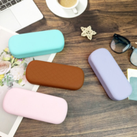 Étui à lunettes en cuir PU coloré exquis, le plus vendu, avec logo personnalisé, pour rangement de lunettes optiques, boîte rigide pour lunettes