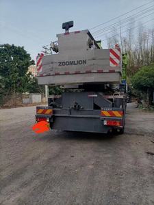 Usado 2022 <span class=keywords><strong>50</strong></span> t Zoomlion Camión grúa montada <span class=keywords><strong>50</strong></span> toneladas para la venta - Product Image 3