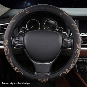 Accessoires intérieurs de <span class=keywords><strong>voiture</strong></span>, <span class=keywords><strong>anti</strong></span>-<span class=keywords><strong>gel</strong></span>, respirant, antidérapant, cadeau d'affaires pour homme, housse de volant de <span class=keywords><strong>voiture</strong></span> en cuir PU en forme de D - Product Image 5