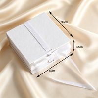 Boîte à bijoux en papier écologique, petit MOQ, logo personnalisé, plusieurs options de couleurs, ruban de fermeture, étui cadeau pour boucles d'oreilles pour boutique