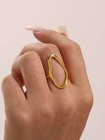 Mode Einzigartig geformter hohler Öffnungs ring Übertriebener geometrischer Edelstahl 18 Karat vergoldeter farbloser Schmuck