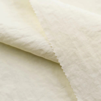 Tissu en nylon Ripstop 100% de haute qualité tissé enduit respirant pour vêtements de plein air et veste de vêtements de sport résistant aux taches