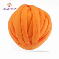 Super Chunky Knit Thick 100% Polyester Fancy Yarn for Knitting