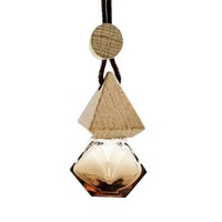 Diffuseur d'huiles essentielles en verre diamanté de style nordique avec logo personnalisé, bouteille de 8 ml avec couvercle en bois, personnalisation OEM ODM