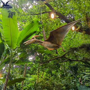 Proveedor Profesional de Modelos de Dinosaurios - Pterodáctilo Animatrónico Realista que Vuela en el Aire para Decoración de Parques Temáticos al Aire Libre - Product Image 6