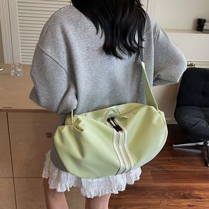 Bolso de Hombro Oxford a Rayas de Moda, Rojo, Gran Capacidad, Cierre de Cremallera, Mochila Casual de Una Sola Correa para Mujer, Nuevo Estilo 2025 - Product Image 2