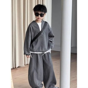 Ensemble de vêtements pour garçons en polyester personnalisé OEM ODM, pull à col en V à demi-zip à manches longues et pantalon large, tenue deux pièces - Product Image 2
