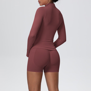 Conjunto Deportivo de 5 Piezas para Mujer, Talla Grande, Reversible, Transpirable, Estilo Boutique, para Yoga, Otoño-Invierno 2025, Venta al Por Mayor - Product Image 2