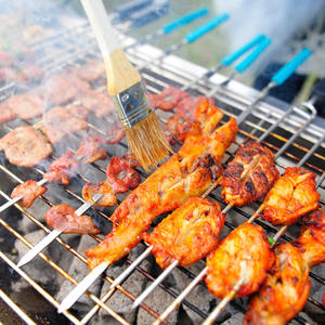 Parrilla Portátil Plegable para Exteriores, de Acero Inoxidable, para Carbón, con Estante Lateral, 108X33.5X70 cm - Product Image 3