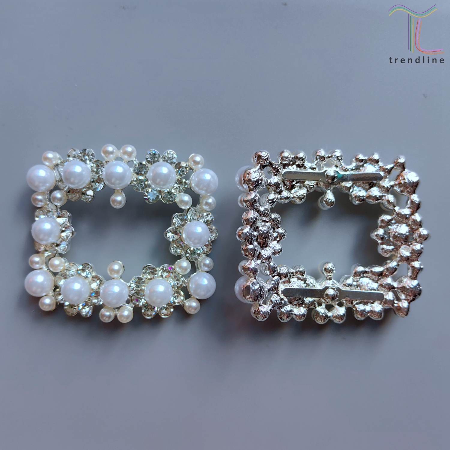 Clair-blanc-argent