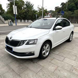 Voiture d'<span class=keywords><strong>occasion</strong></span> très demandée <span class=keywords><strong>Skoda</strong></span> <span class=keywords><strong>Octavia</strong></span> 2018 1.6L Manuelle Édition Standard Berline d'<span class=keywords><strong>occasion</strong></span> Conduite à gauche <span class=keywords><strong>Essence</strong></span> 110ch Liftback Pratique E - Product Image 1