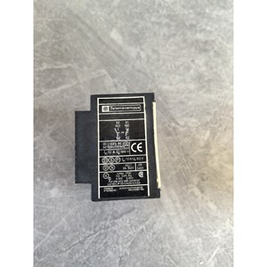Bloc de contact Telemecanique La1 Dn40, module auxiliaire de contrôle industriel, France - Product Image 3