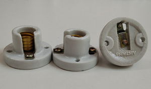 Fuzhou Manufacturer's <strong>E14</strong> <strong>Lamp</strong> Holders with Bracket E10 Porcelain Hanging <strong>Socket</strong> Cable <strong>E12</strong> <strong>Socket</strong> Light Fitting 250v Voltage - Product Image 2