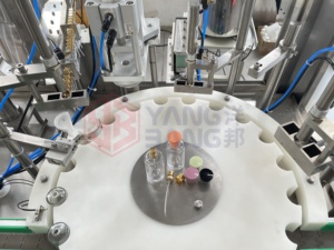 YB-P4 tự động Máy làm đầy chất lỏng với băng tải chai nhựa thủy tinh Nước Hoa chất lỏng tinh dầu phụ - Product Image 5