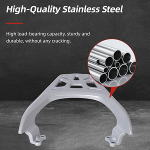 Vente directe usine – Supports d'extension de top-case moto durables en acier argenté – Porte-bagages arrière universel pour moto - Product Image 2