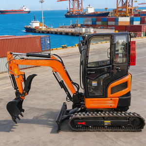 Мини-экскаватор AGT с резиновыми гусеницами и поворотной стрелой, с буром, китайский, недорогой - Product Image 3