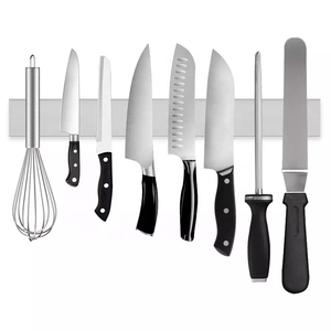Vente en gros d'accessoires pour couteaux de cuisine <span class=keywords><strong>porte</strong></span>-couteaux magnétique bande en acier inoxydable <span class=keywords><strong>porte</strong></span>-<span class=keywords><strong>couteau</strong></span> magnétique 16 pouces - Product Image 1