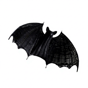 Décoration suspendue en rotin, chauve-souris noire de luxe en osier, chauve-souris volante effrayante, ornement durable gothique pour table et plafond d'Halloween - Product Image 1