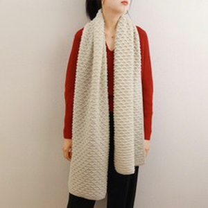 Wholesale Luxury Cashmere Scarf Fish Scale Pattern Ultra-soft Warm Inner Mongolia Factory All-match Shoulder <b>Wrap</b> For Women - Product Image 1