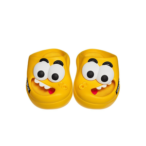 Pantofole Gialle con Faccia Cartoonesca per Bambini Taglia 18-35 Suola Antiscivolo in EVA per Tutte le Stagioni - Product Image 1