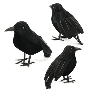 Kerajinan burung buatan bulu realistis dekorasi pesta Halloween batu nisan gagak