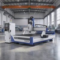Router CNC TIANXIANG de Accionamiento Directo con Cambio de Herramienta, 8-16 Posiciones de Herramienta, Personalizable Según sus Necesidades, 220V/380V, 1 Año de Garantía