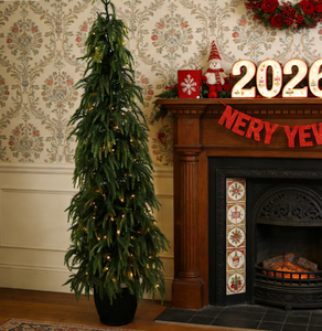 Árbol de <span class=keywords><strong>Navidad</strong></span> Artificial Preiluminado de 2.1 m, 100% Material PE, Árbol de Abeto <span class=keywords><strong>Estrecho</strong></span> con Luces LED Cálidas, Perfecto para Decoración Navideña en Interiores - Product Image 5