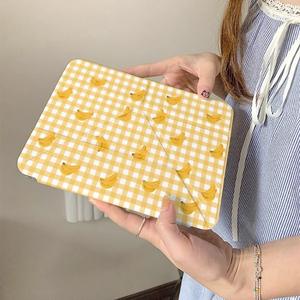 เคสแท็บเล็ตสุดสร้างสรรค์ TPU ลายกล้วยสีเหลืองสุดสร้างสรรค์สำหรับ <span class=keywords><strong>iPad</strong></span> <span class=keywords><strong>Pro</strong></span> ช่องเสียบปากกา Air7ขนาดเล็กพับได้ช่องเสียบปากกาลายตารางหมากรุก10.2การป้องกันที่สมบูรณ์แบบ - Product Image 4