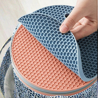 Tapis de table moderne en silicone rond de 17 cm, isolant, nid d'abeilles, pour table à manger