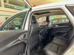 Digitale intelligente sport serie 1.5T Premium <span class=keywords><strong>auto</strong></span> elettrica <span class=keywords><strong>Mg</strong></span> ONE Automotive nuovo veicolo di energia con 1.5T carburante elettrico - Product Image 3