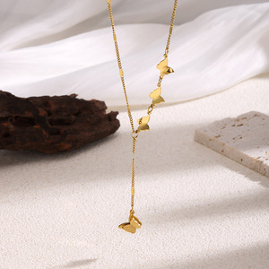 Collana con Ciondolo a Farfalla per Donne, Catena Minimalista per Clavicola, Gioiello di Moda Trendy per Uso Quotidiano - Product Image 2