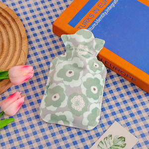 <span class=keywords><strong>Mini</strong></span> bouteilles d'eau chaude portables pour filles, sacs d'eau chaude <span class=keywords><strong>de</strong></span> <span class=keywords><strong>poche</strong></span> pour les pieds, vente en gros - Product Image 5