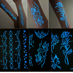 Autocollant de tatouage temporaire qui brille dans la nuit, motif de fleurs et de papillons, art corporel imperméable pour femmes et hommes, décoration de fête, dure 1 à 3 semaines - Product Image 5