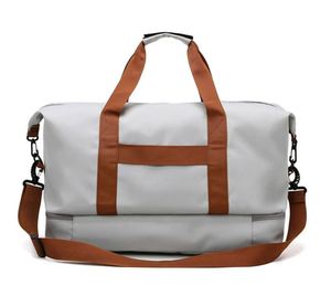 Sac de sport et de voyage personnalisé grande capacité pour homme, étanche, avec compartiment sec/humide, idéal pour la gym et les week-ends - Product Image 5