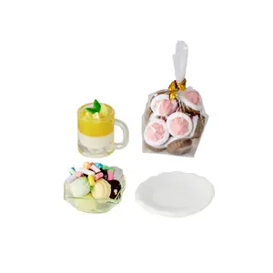 Accessori per la casa delle bambole ornamenti fragola piccola torta piattino frullato budino Set borsa cieca in miniatura modello giocattolo