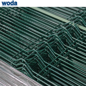 3D <strong>Triangle</strong> Bend Welded Wire <strong>Mesh</strong> Fence Hot Dipped Galvanized Security Fence for Garden &amp; Construction - Product Image 1