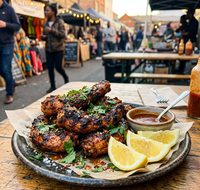 Coupes de cou de poulet congelées Halal en gros IQF pour l'exportation, coupes de cou de poulet congelées en vrac, abats de volaille nettoyés, cage à poulets